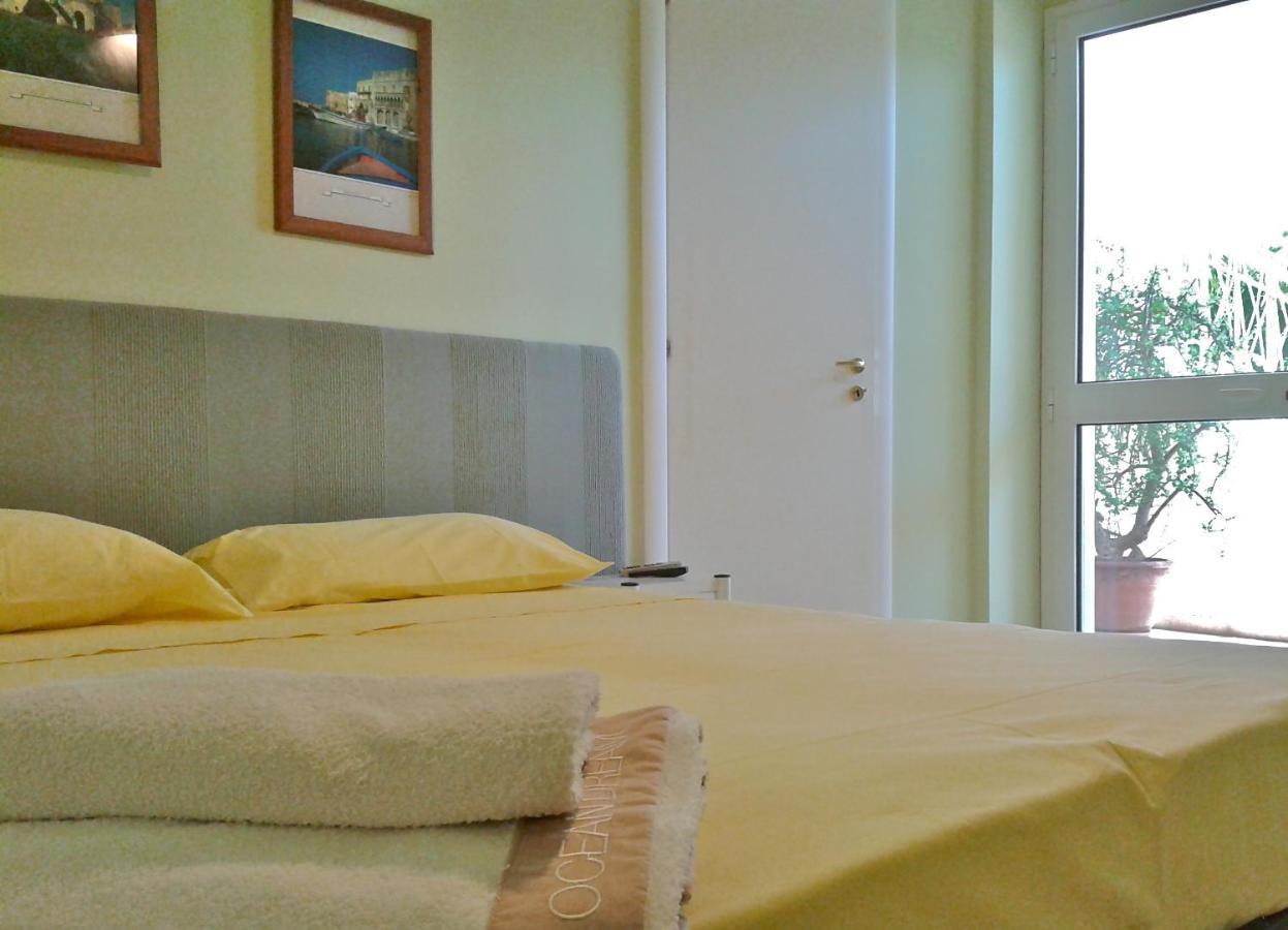 Bed and Breakfast Mandarinoarancio Alezio Exterior foto