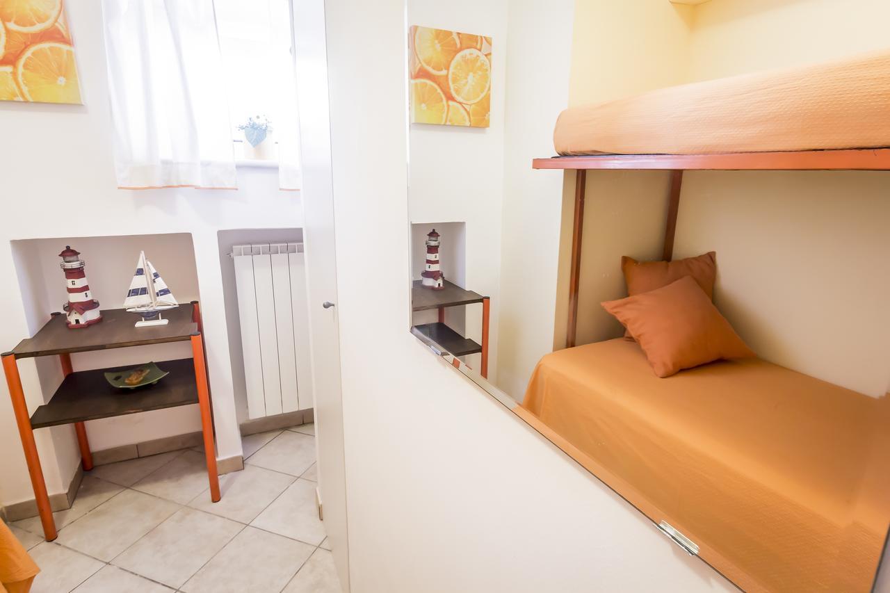 Bed and Breakfast Mandarinoarancio Alezio Exterior foto