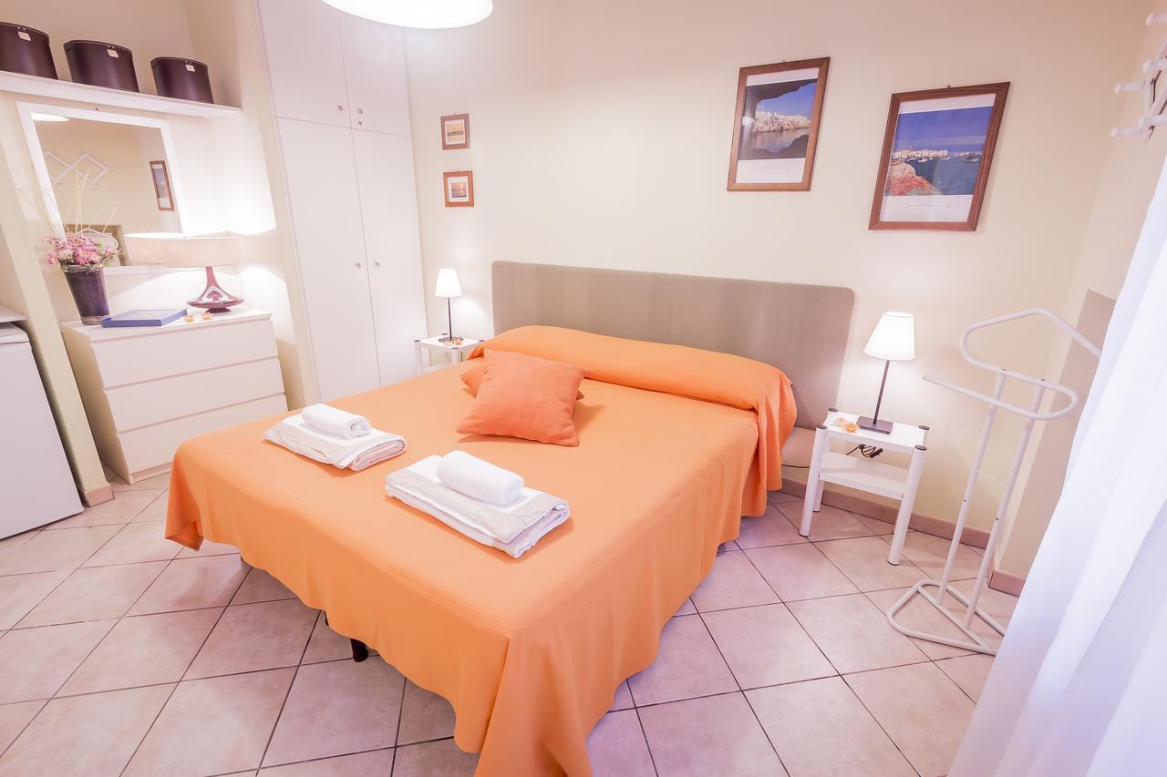Bed and Breakfast Mandarinoarancio Alezio Exterior foto